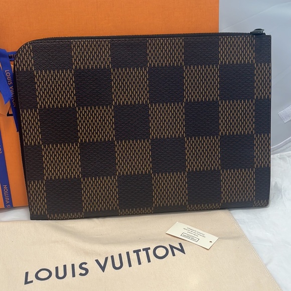Louis Vuitton X Nigo Giant Pochette Jour GM - Picture 5 of 14